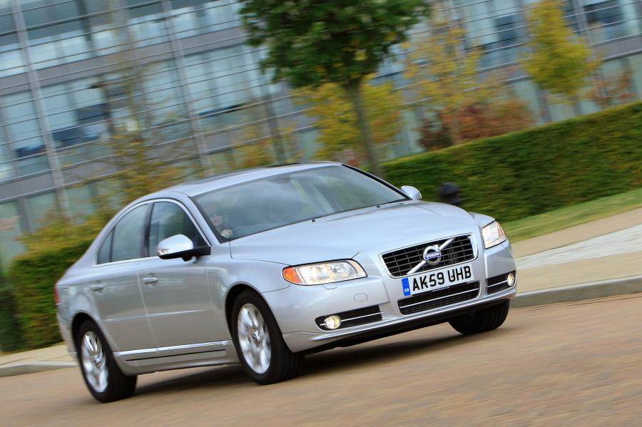  Volvo S80 2009 года  (фото 49 из 76)